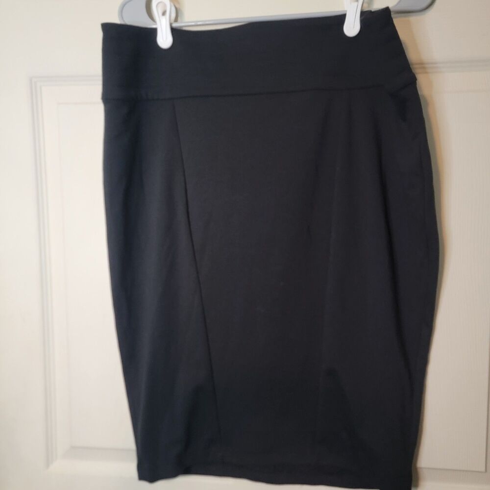 Kardashian Collection Black skirt Xl A Line